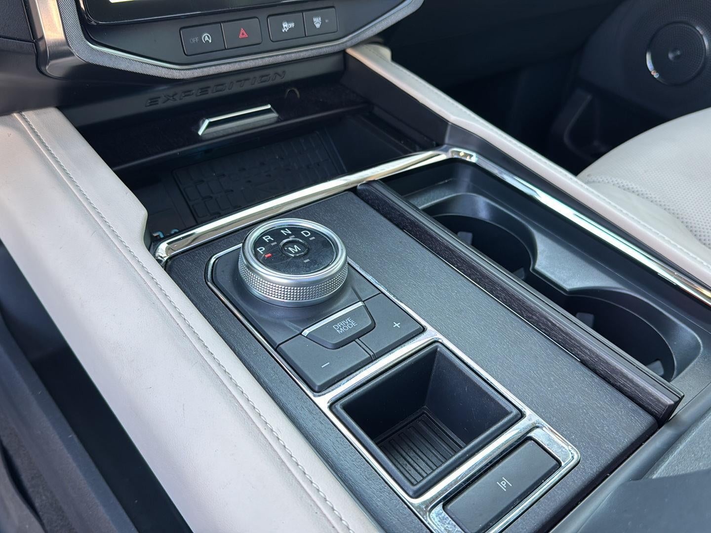 2024 Ford Expedition Max Platinum