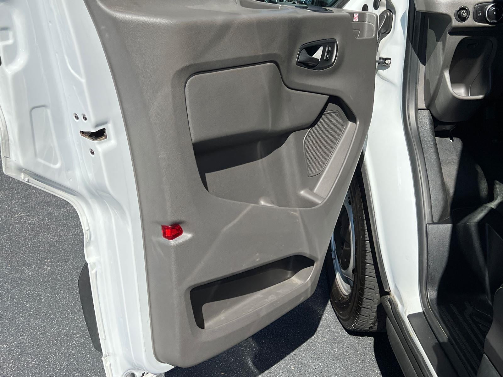 2020 Ford Transit 150 XL