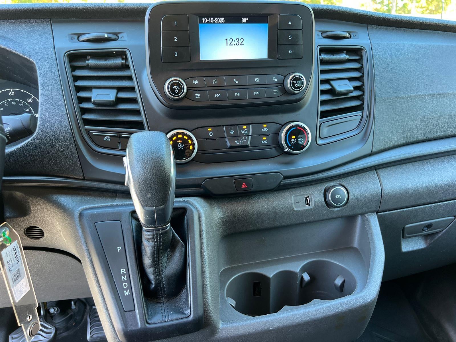 2020 Ford Transit 150 XL