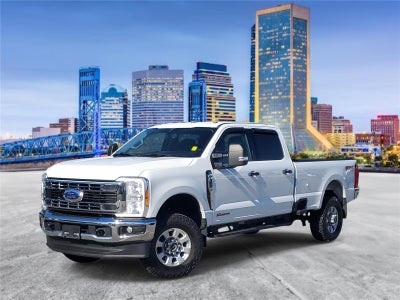 2023 Ford Super Duty F-350 SRW XLT