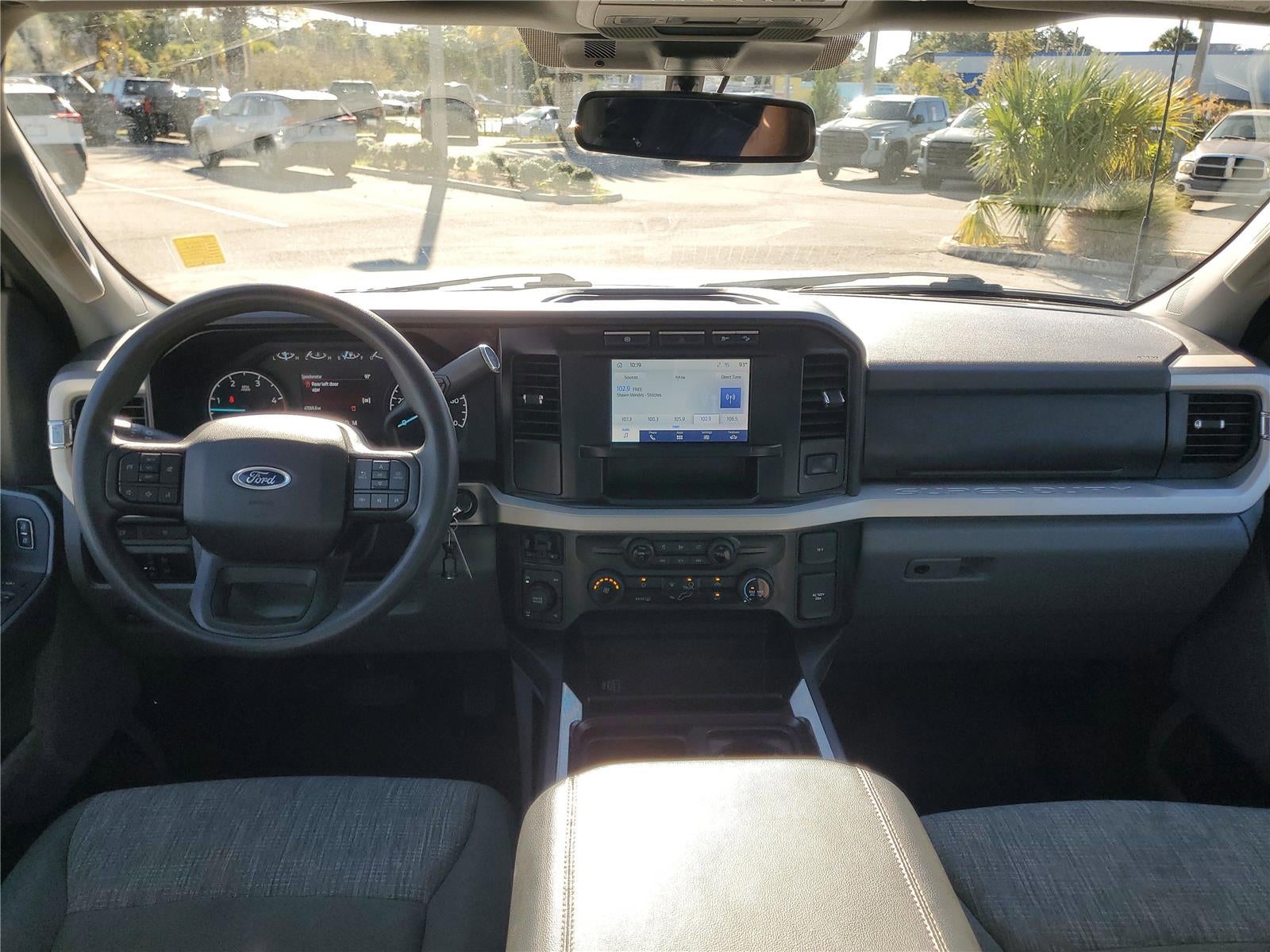 2023 Ford Super Duty F-350 SRW XLT