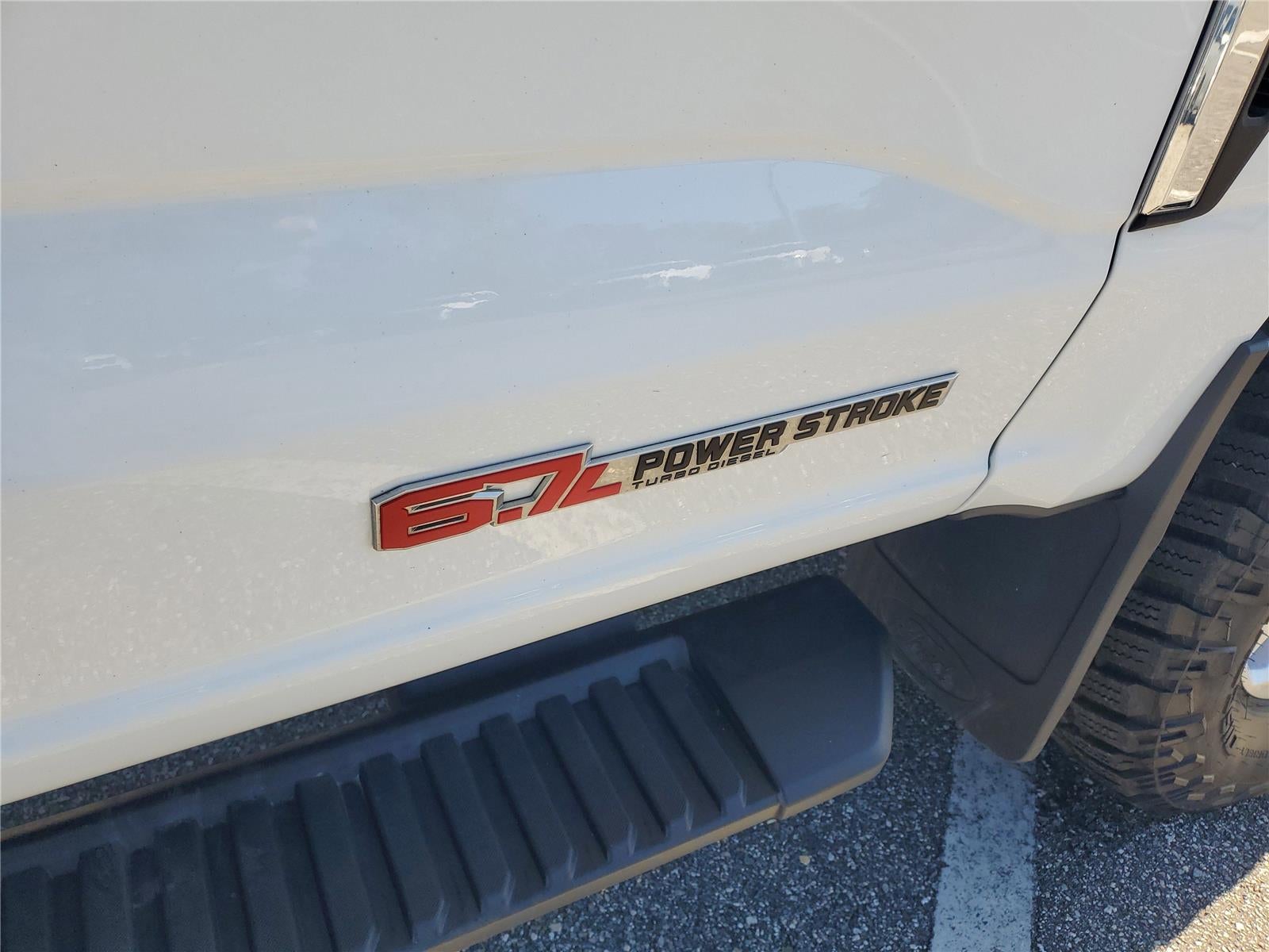 2023 Ford Super Duty F-350 SRW XLT