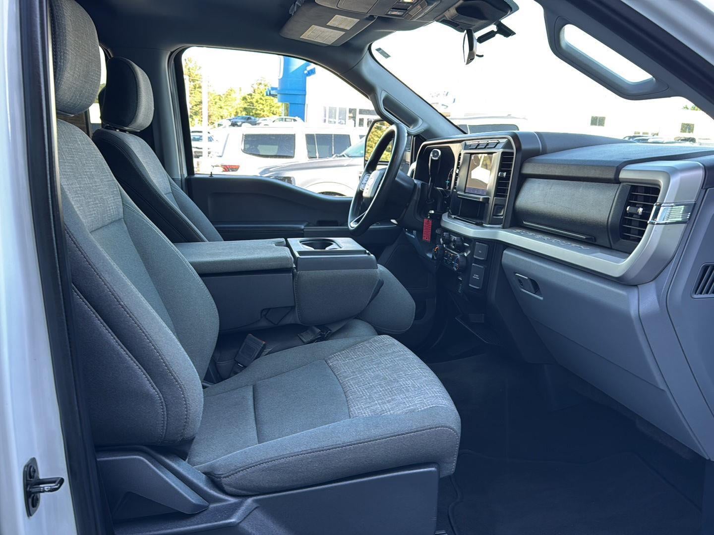 2024 Ford Super Duty F-350 DRW XLT