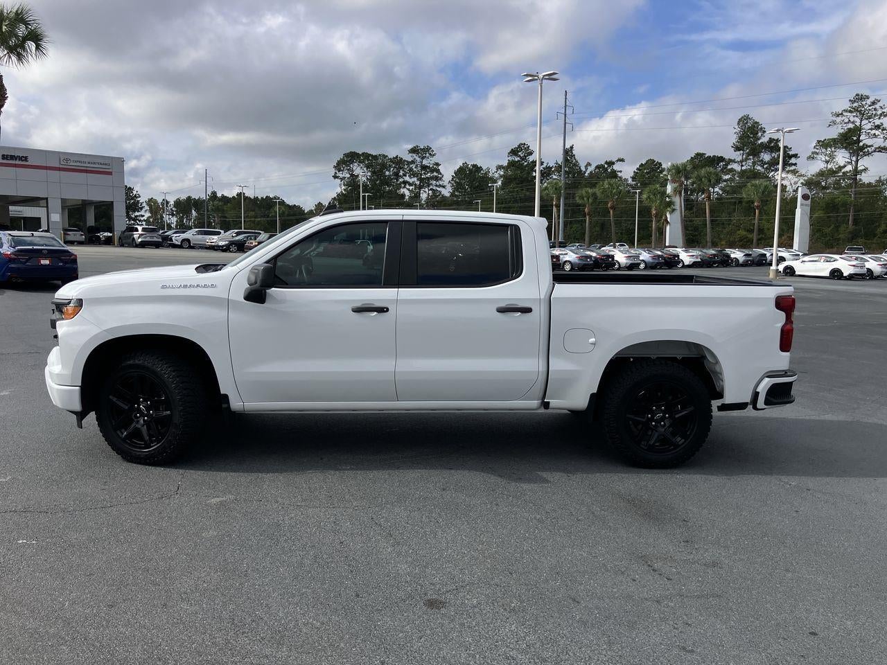 2022 Chevrolet Silverado 1500 Custom Crew Cab