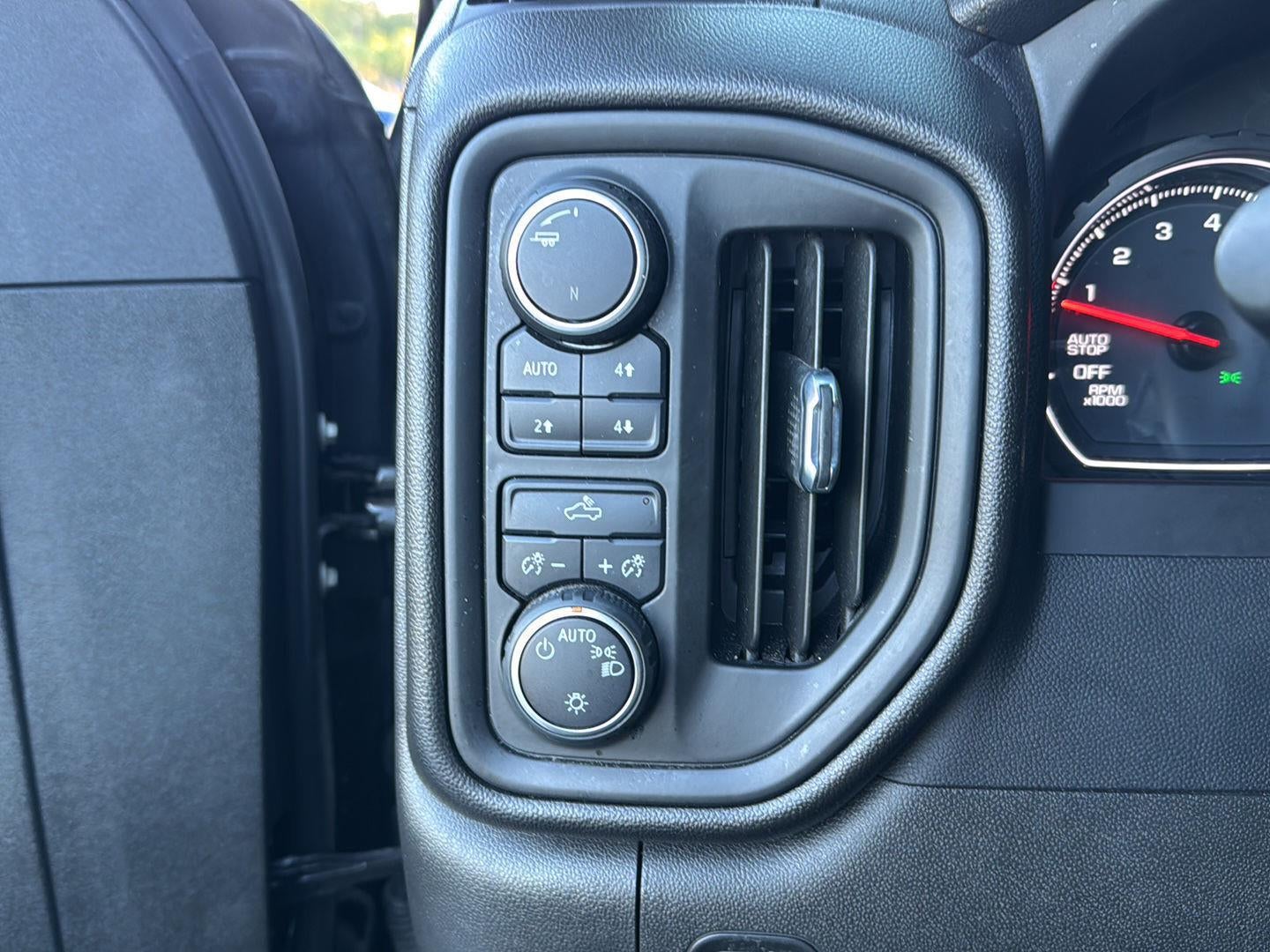 2022 Chevrolet Silverado 1500 LTD Custom Trail Boss