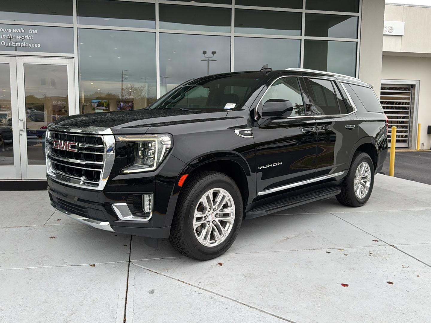 2021 GMC Yukon SLT