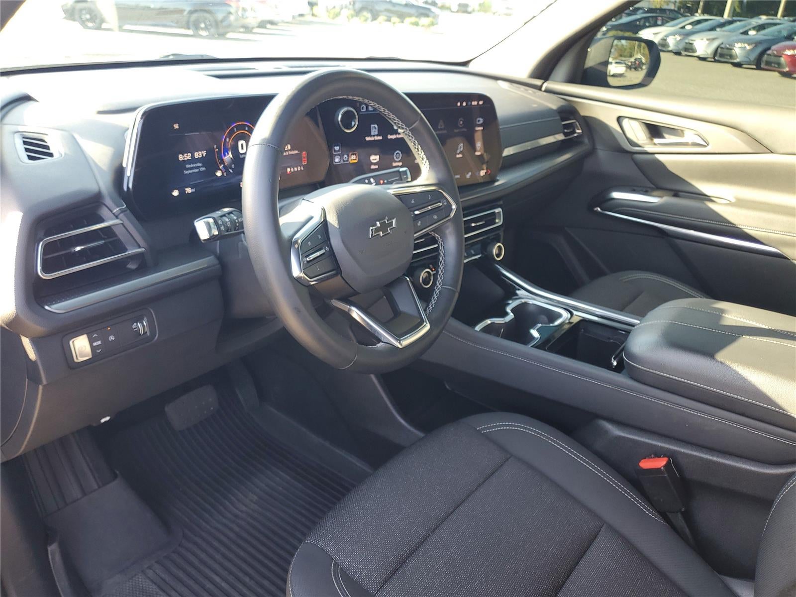 2024 Chevrolet Traverse FWD LS