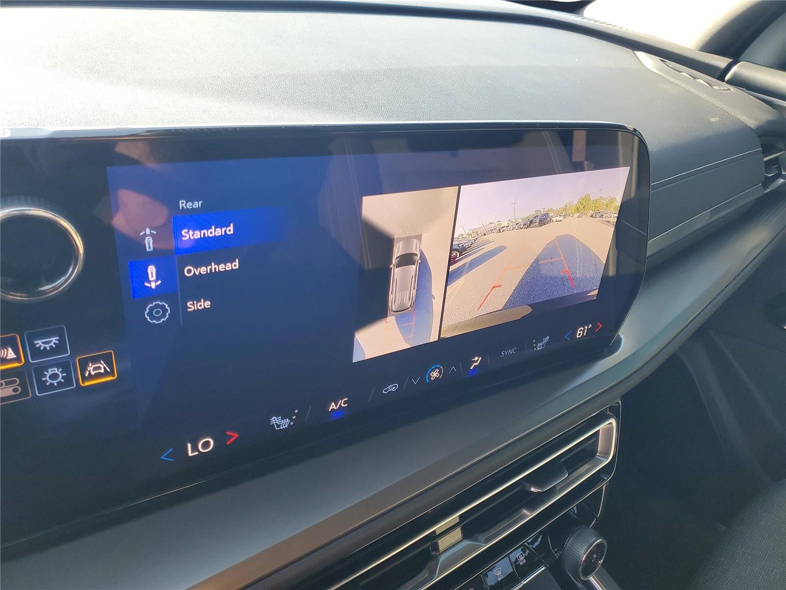 2024 Chevrolet Traverse FWD LS