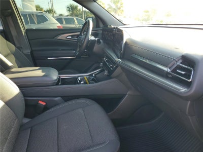 2024 Chevrolet Traverse FWD LS