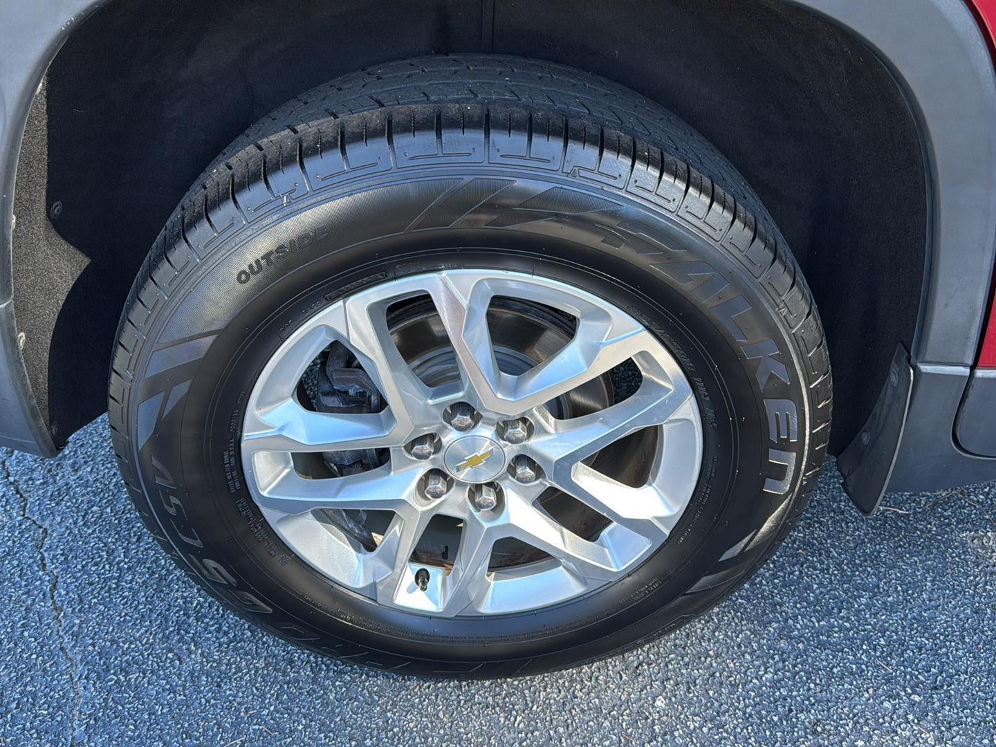 2018 Chevrolet Traverse LT Cloth