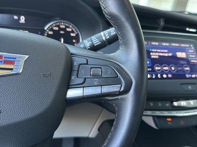 2021 Cadillac XT4 FWD Premium Luxury