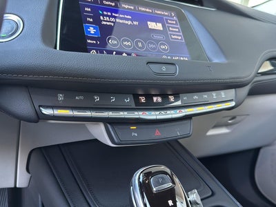 2021 Cadillac XT4 FWD Premium Luxury