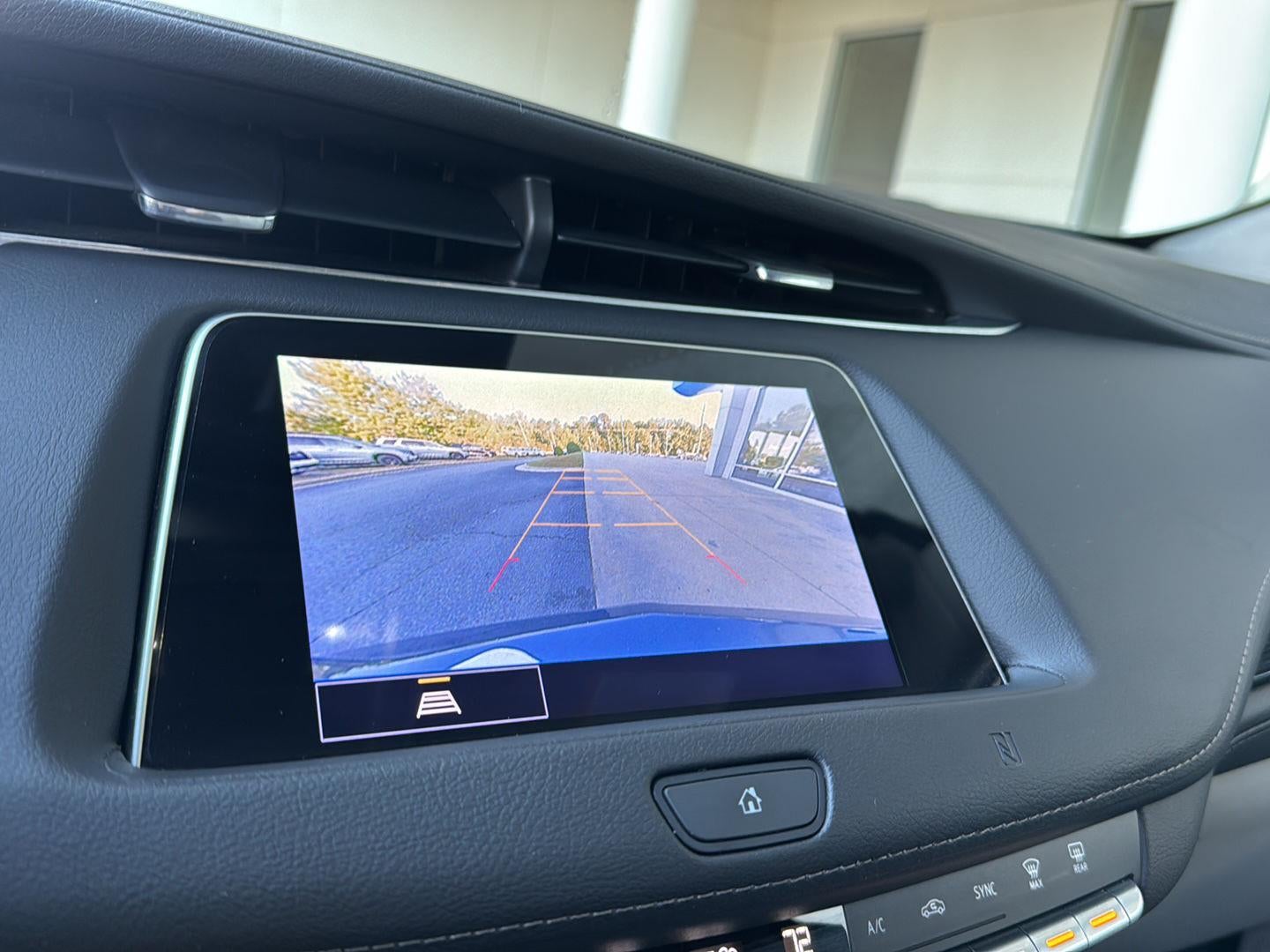 2021 Cadillac XT4 FWD Premium Luxury