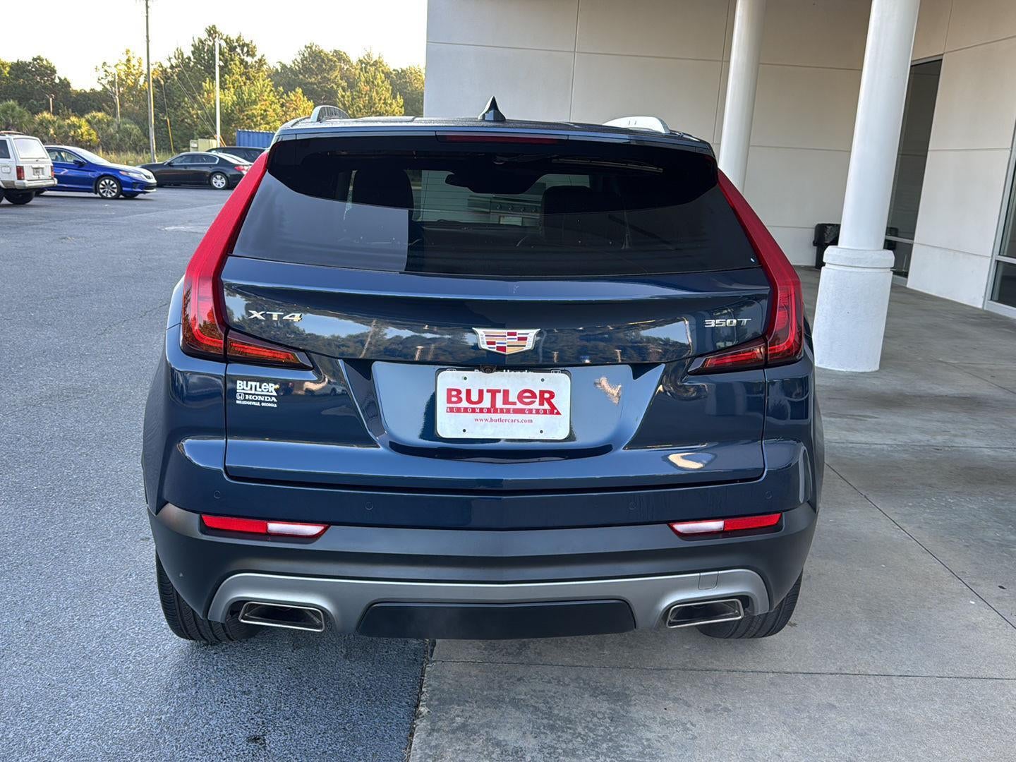 2021 Cadillac XT4 FWD Premium Luxury