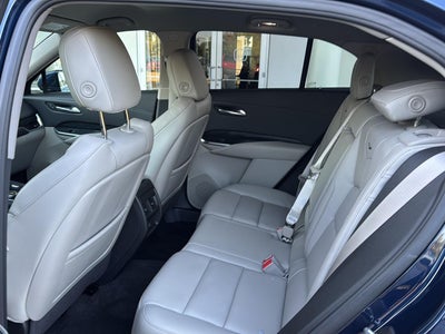 2021 Cadillac XT4 FWD Premium Luxury