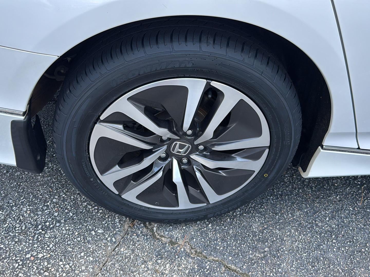 2020 Honda Accord Hybrid EX-L