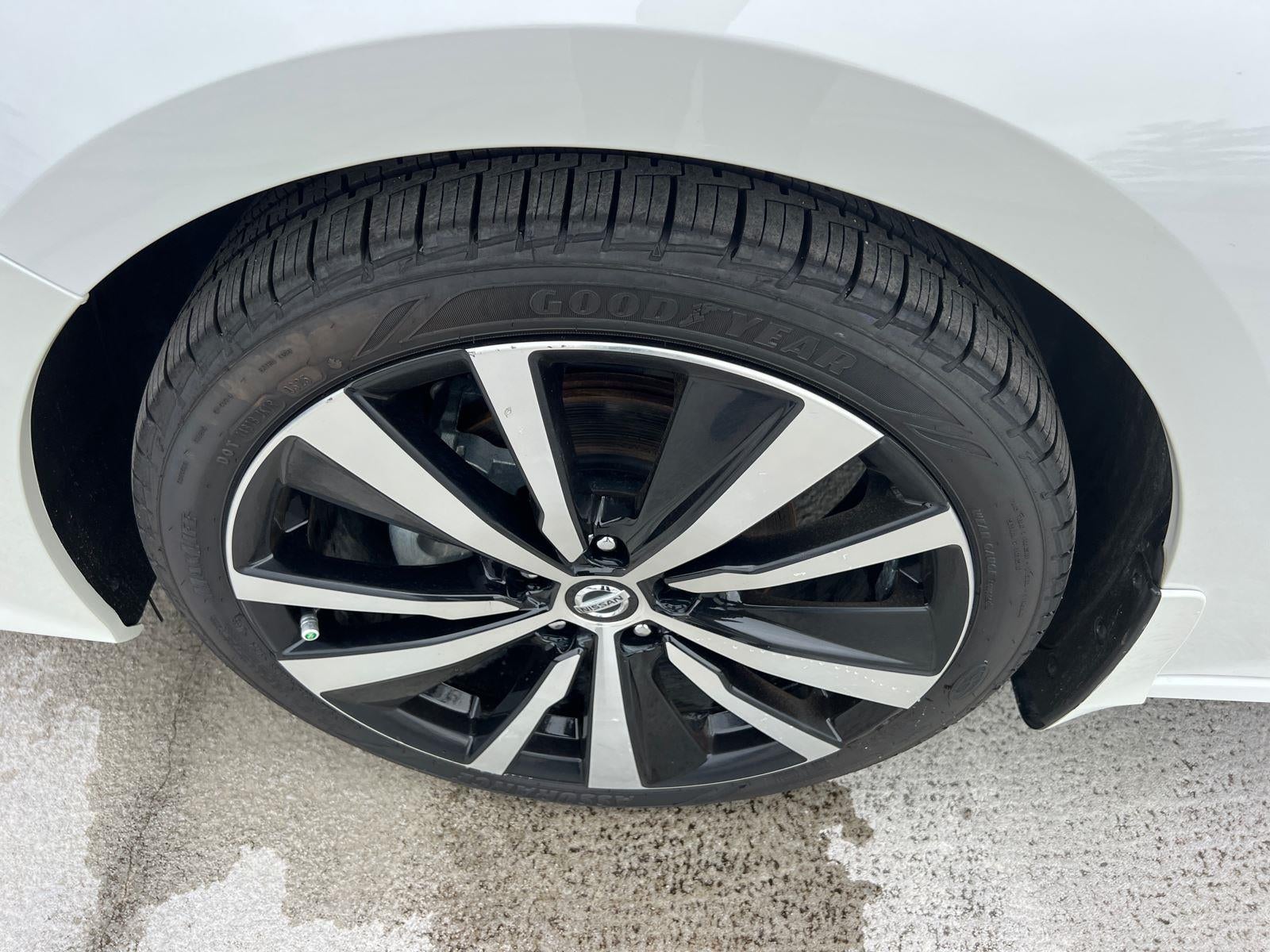 2022 Nissan Altima 2.0 SR