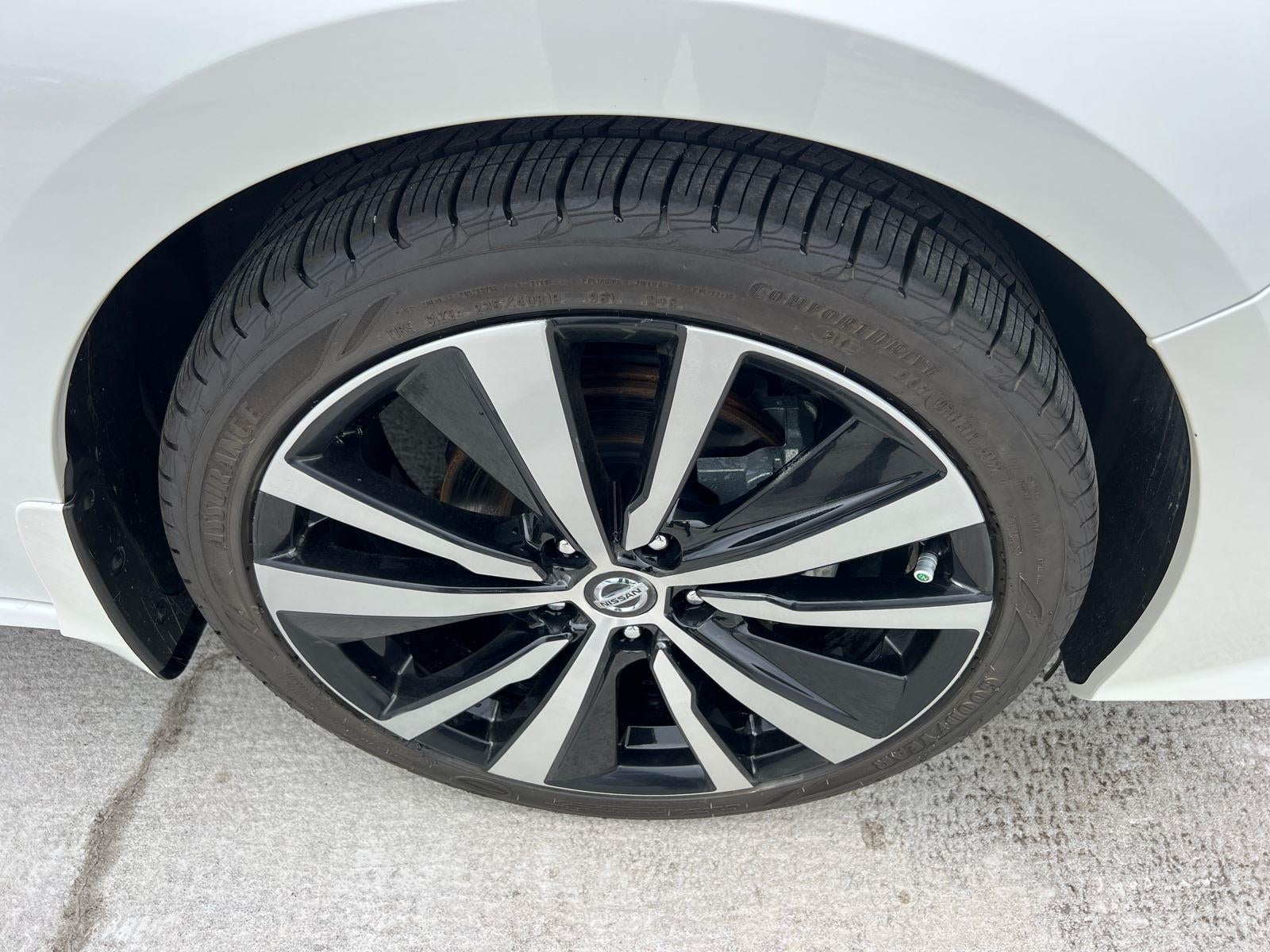 2022 Nissan Altima 2.0 SR