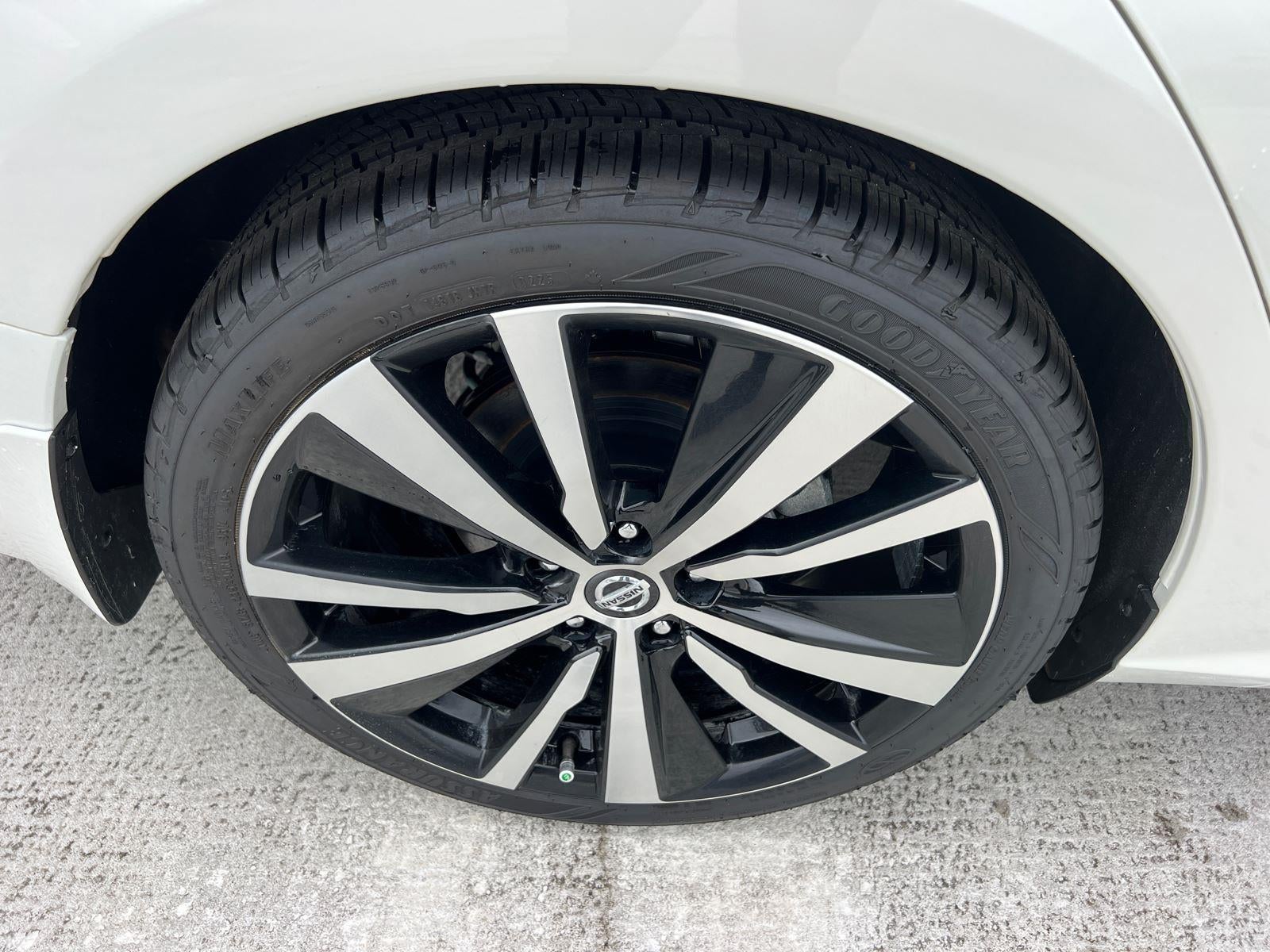 2022 Nissan Altima 2.0 SR