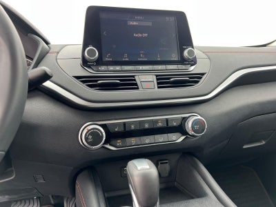 2022 Nissan Altima 2.0 SR