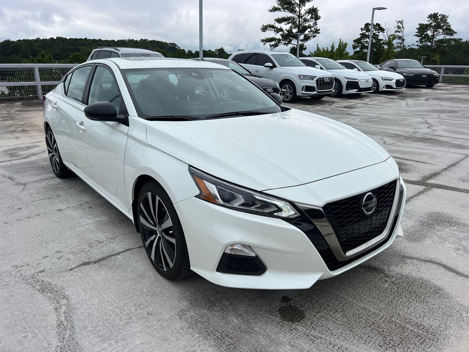 2022 Nissan Altima 2.0 SR