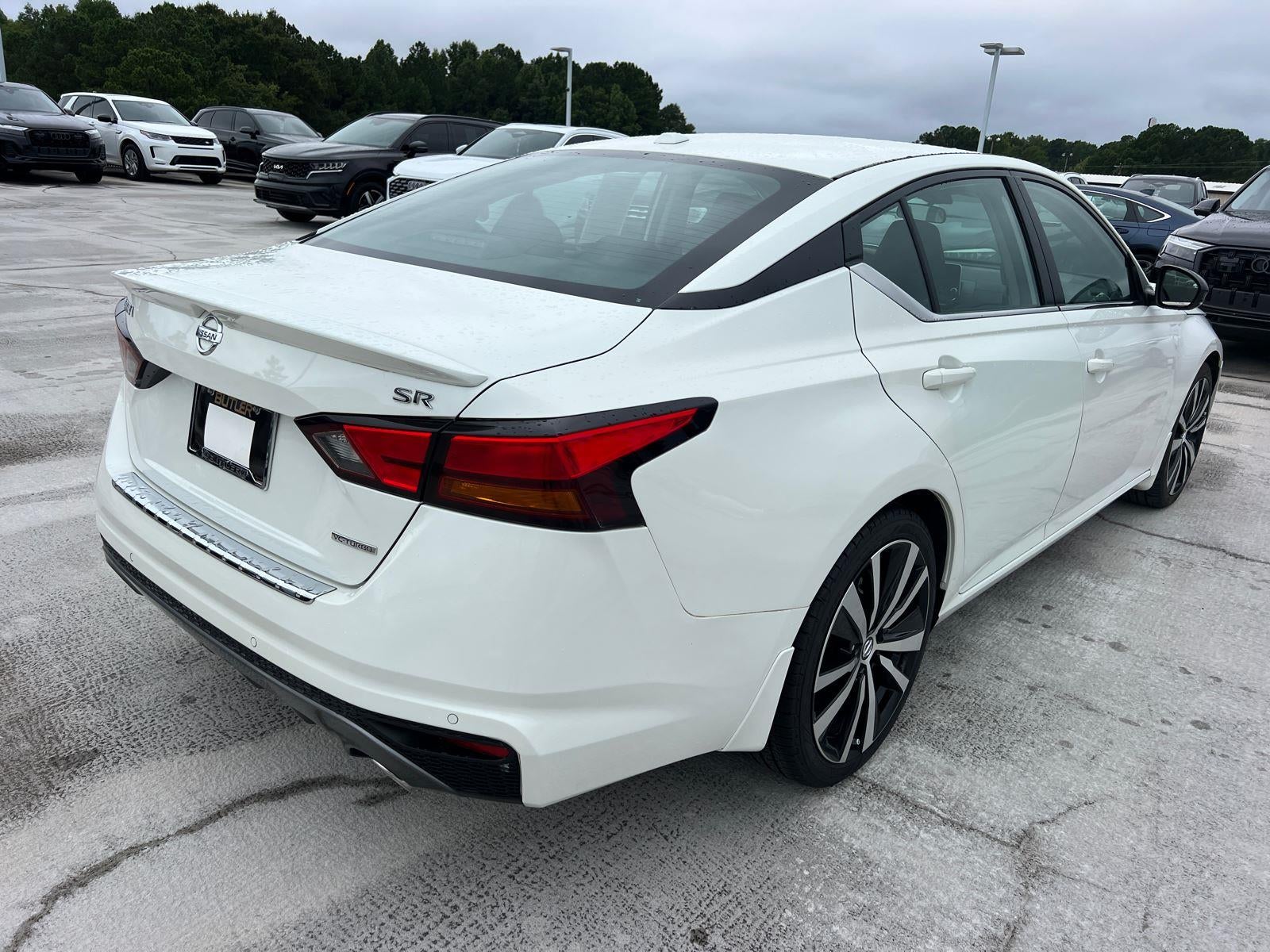 2022 Nissan Altima 2.0 SR