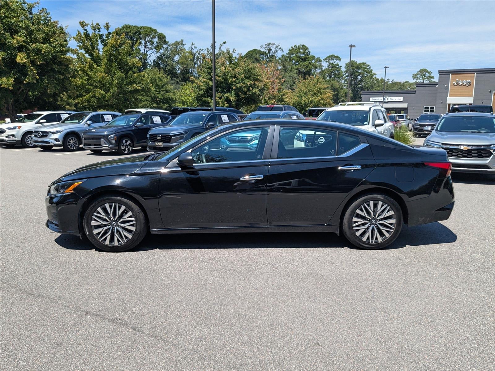 2024 Nissan Altima 2.5 SV