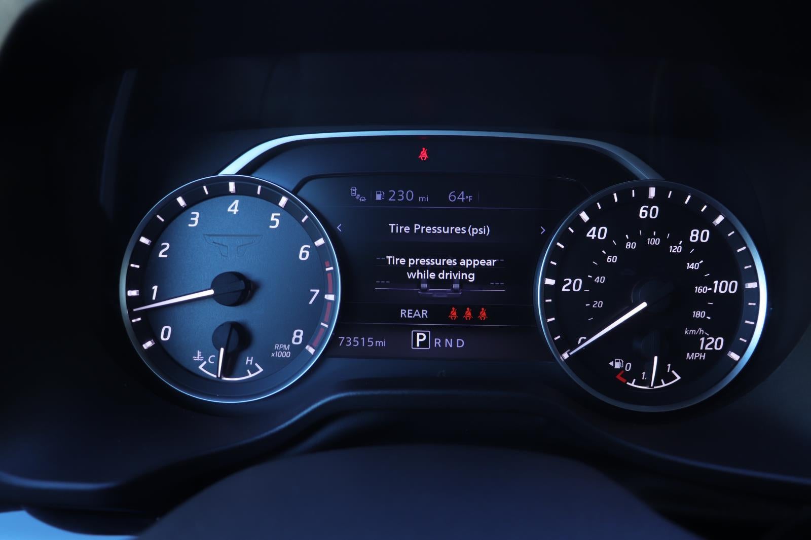 2023 Nissan Titan SV