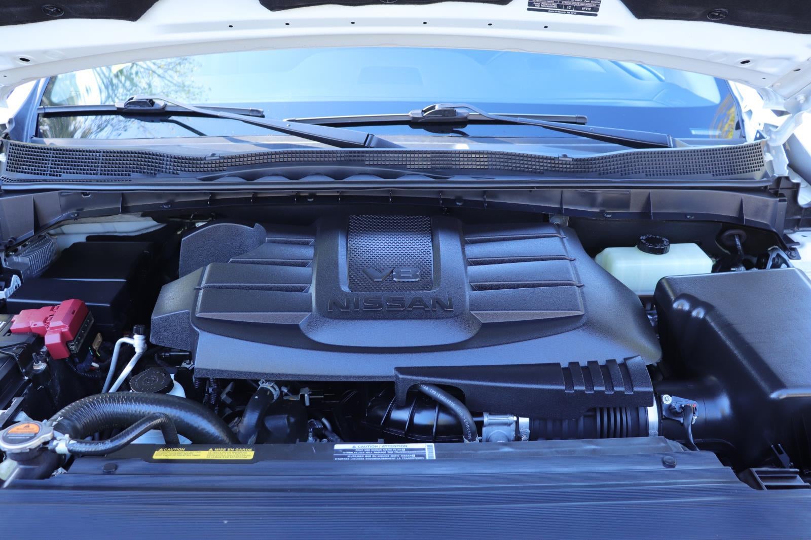 2023 Nissan Titan SV