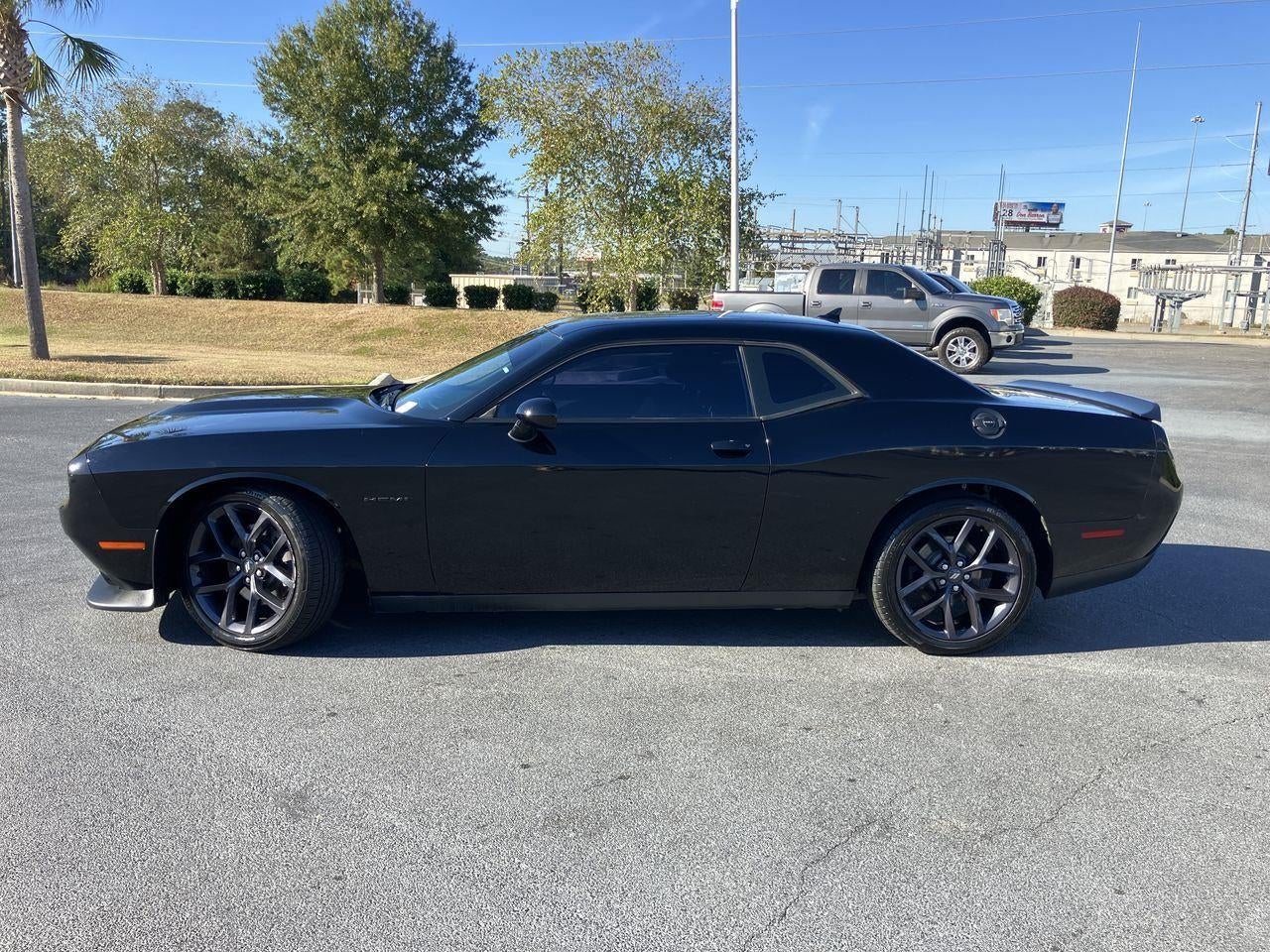 2020 Dodge Challenger R/T w/Blacktop Package