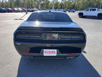 2020 Dodge Challenger R/T w/Blacktop Package