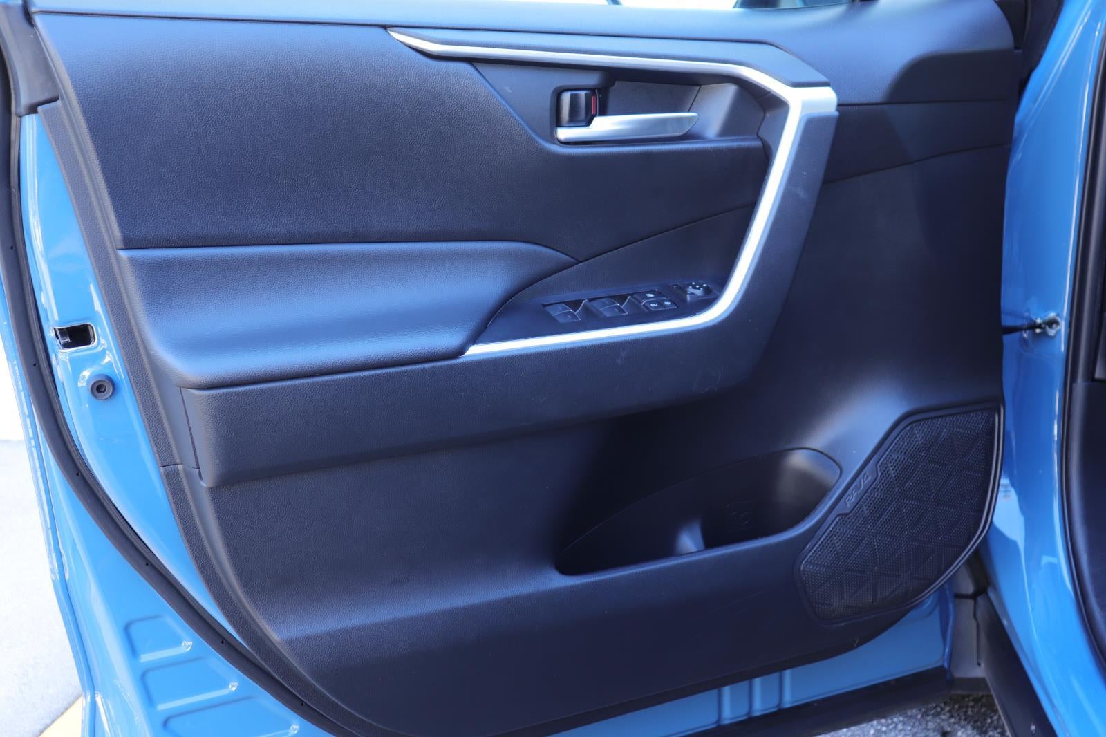 2023 Toyota RAV4 Hybrid Woodland Edition