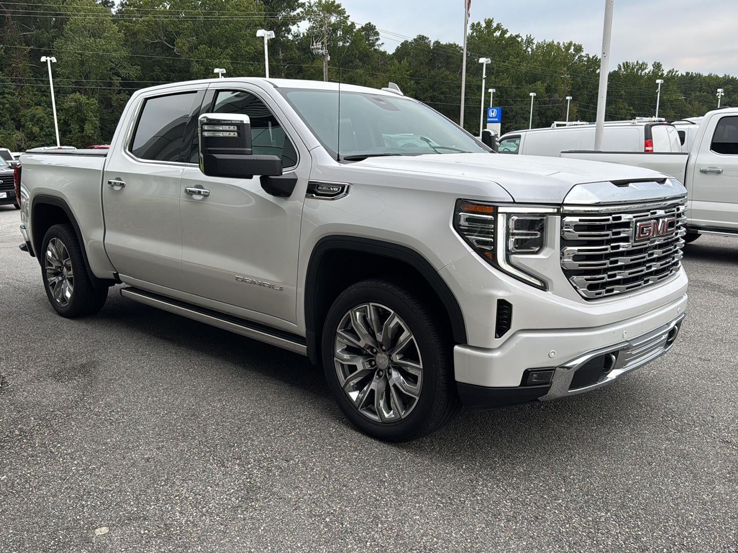 2024 GMC Sierra 1500 Denali