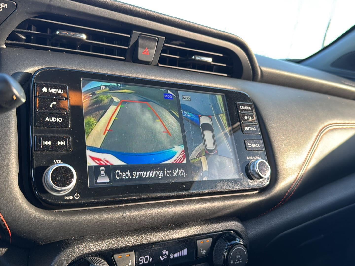 2021 Nissan Kicks SR