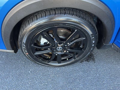 2021 Nissan Kicks SR