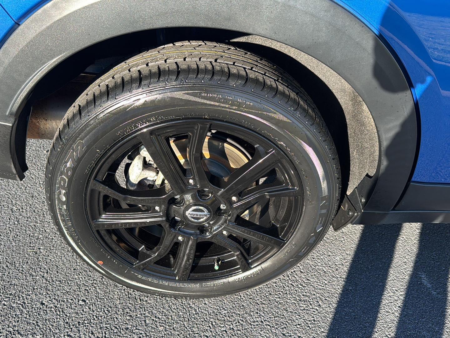 2021 Nissan Kicks SR