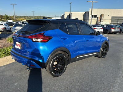 2021 Nissan Kicks SR