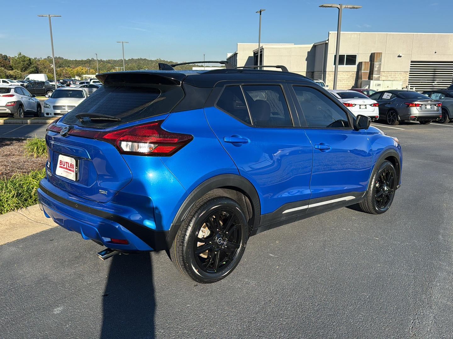 2021 Nissan Kicks SR