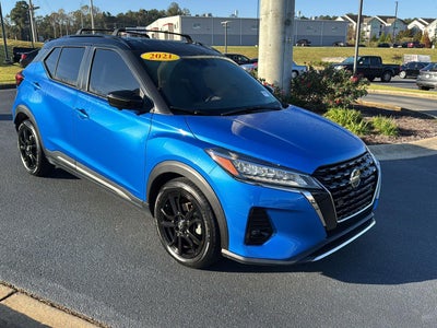 2021 Nissan Kicks SR