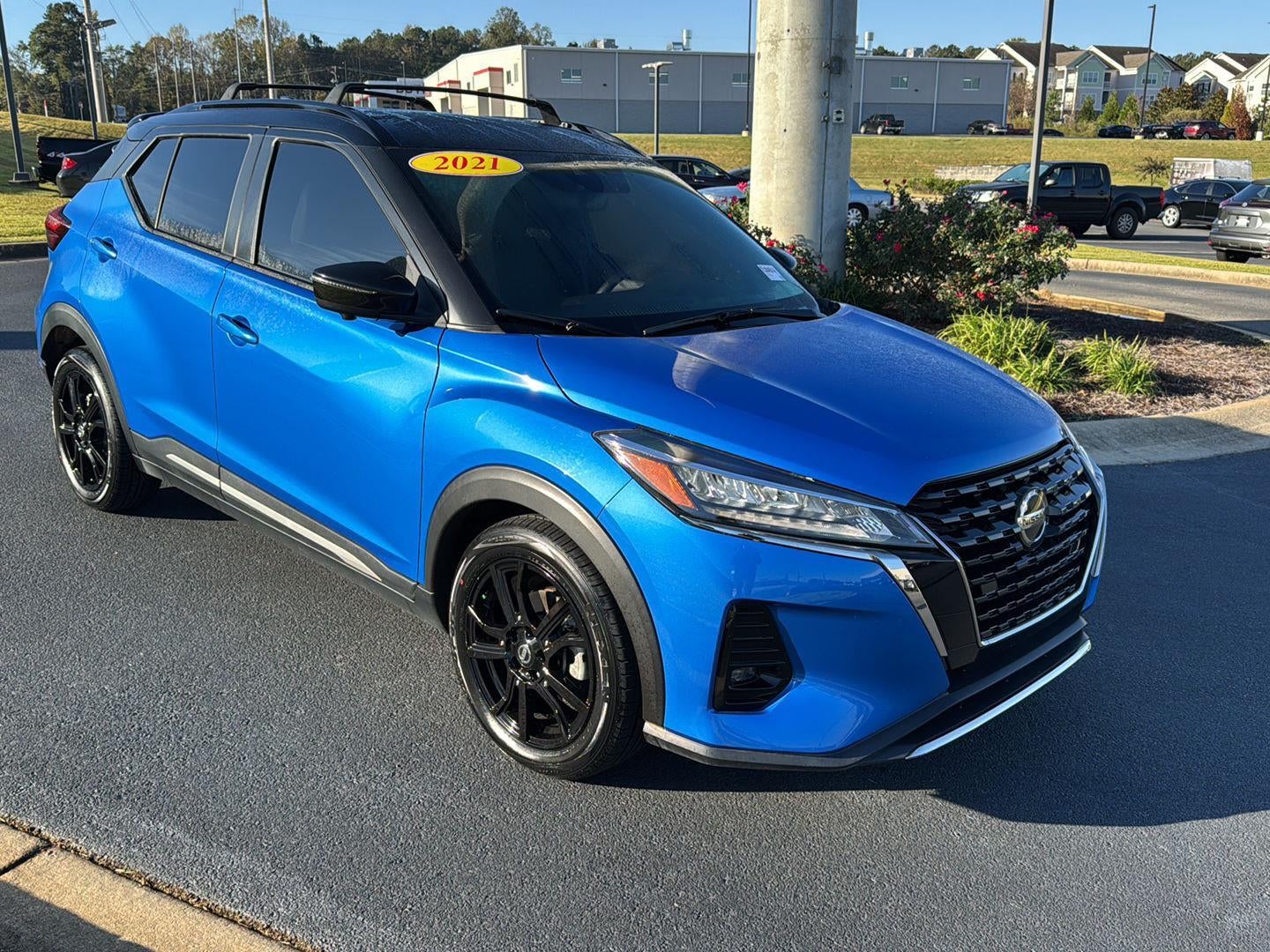 2021 Nissan Kicks SR