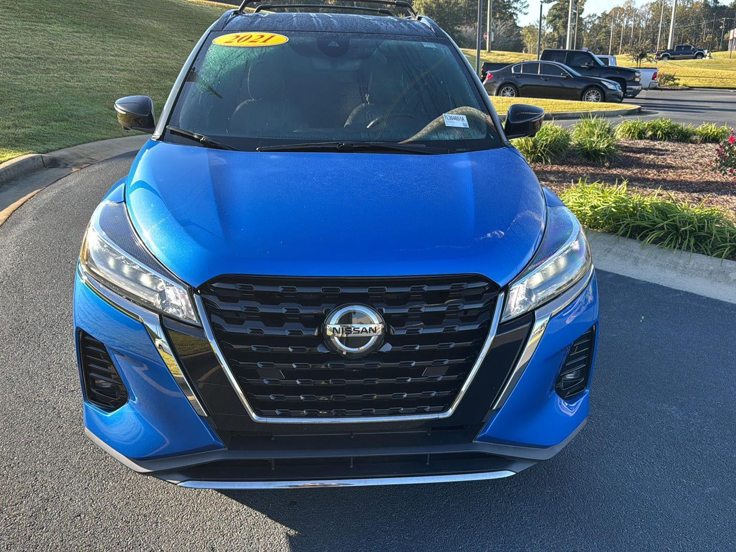 2021 Nissan Kicks SR