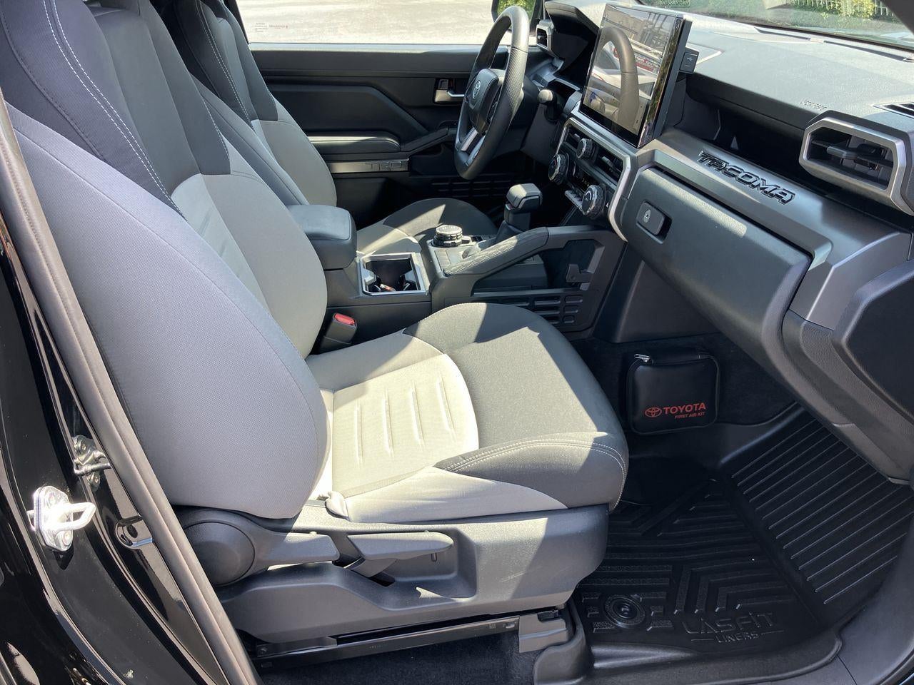 2024 Toyota Tacoma 4WD TRD Sport HV Double Cab