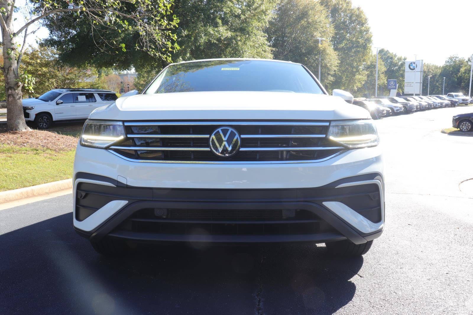 2022 Volkswagen Tiguan SE