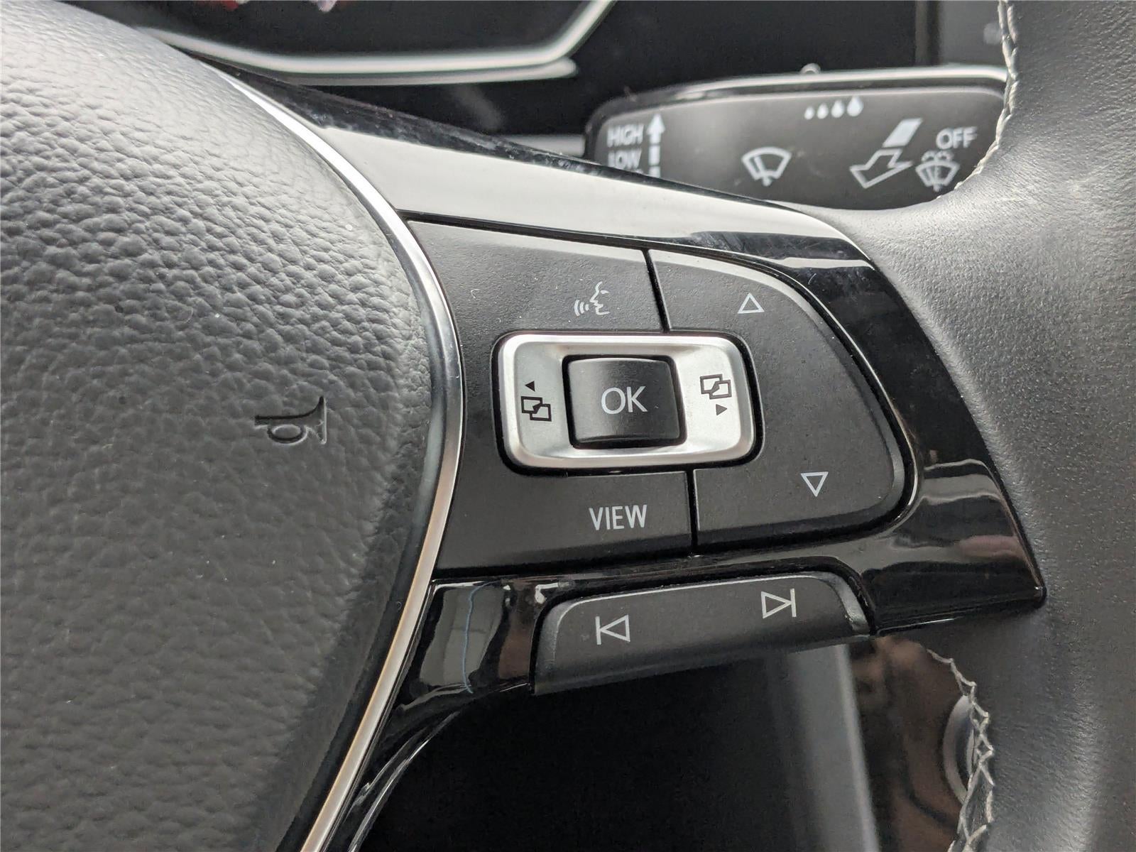 2019 Volkswagen Jetta R-Line