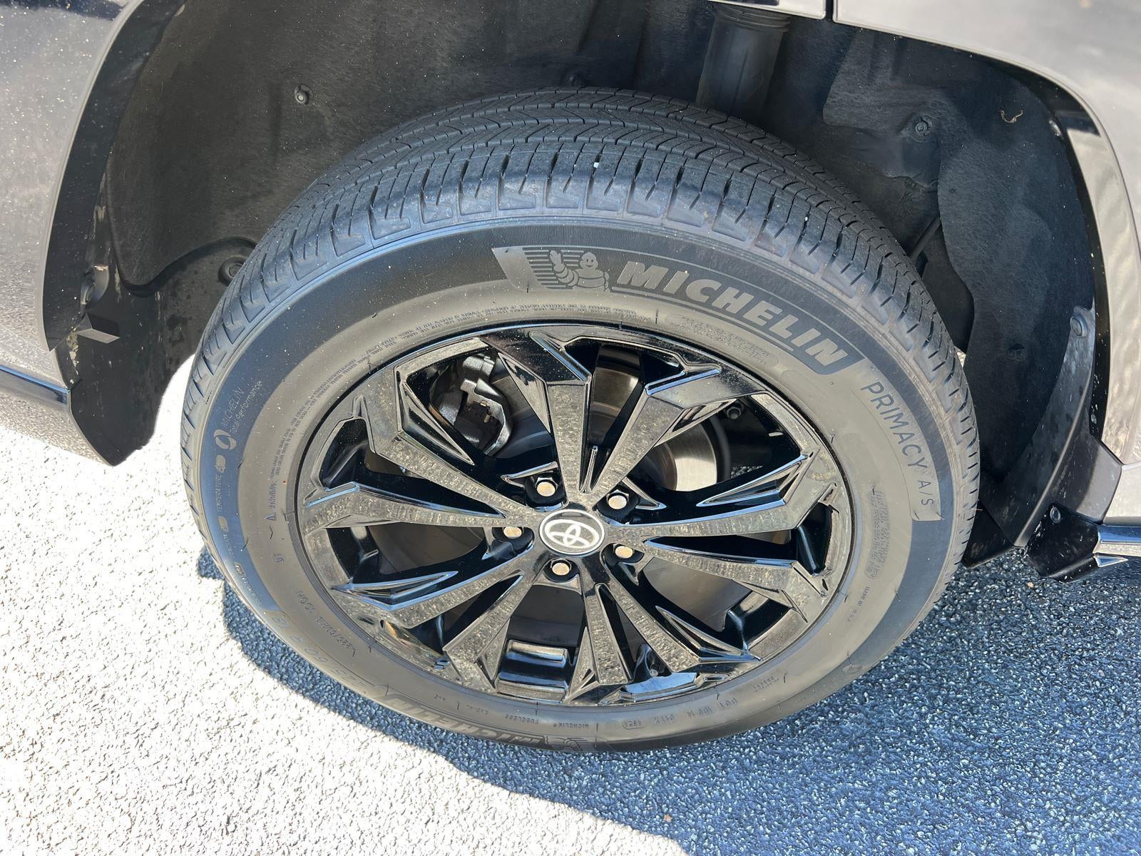 2023 Toyota RAV4 Hybrid SE