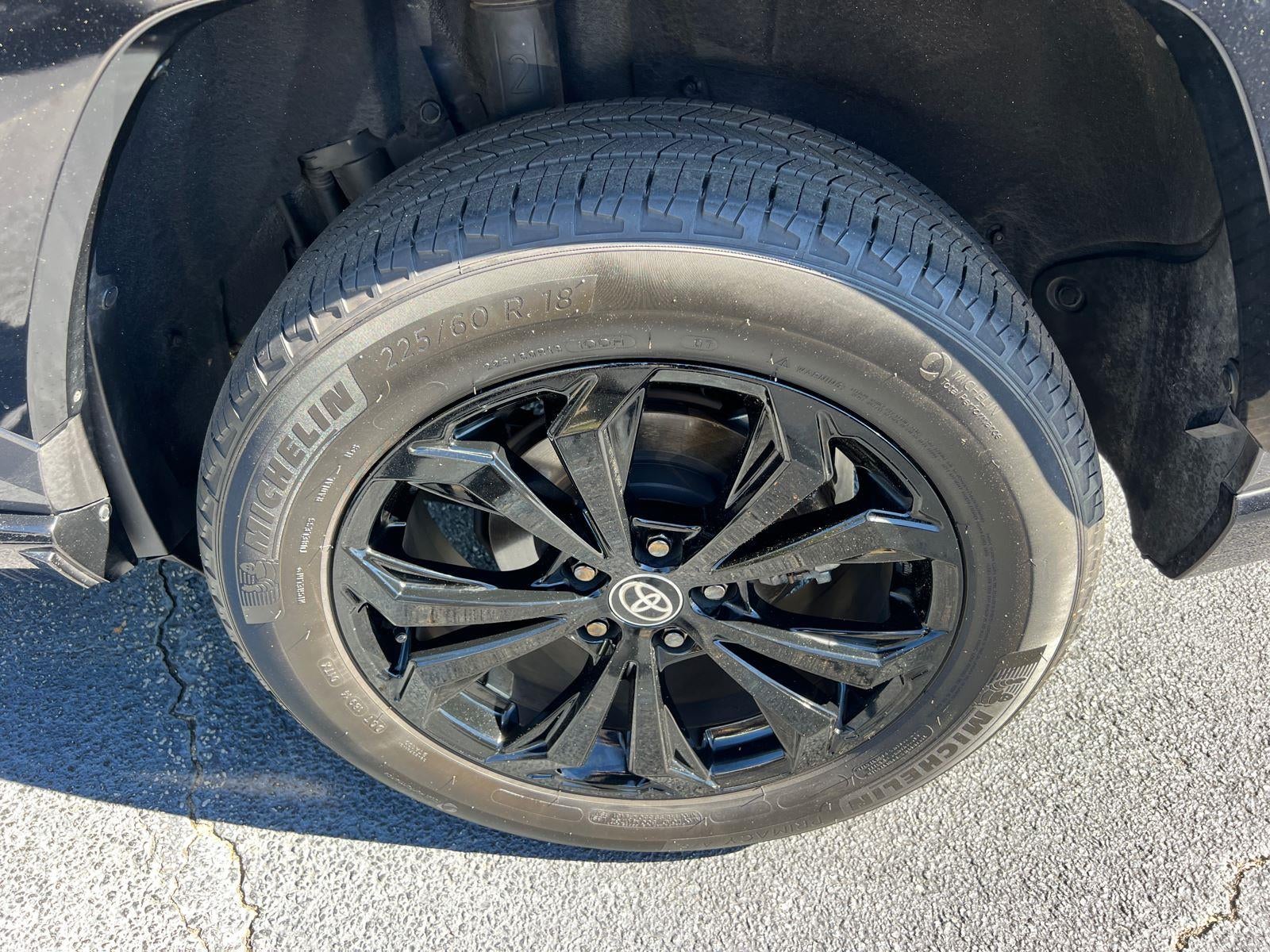 2023 Toyota RAV4 Hybrid SE