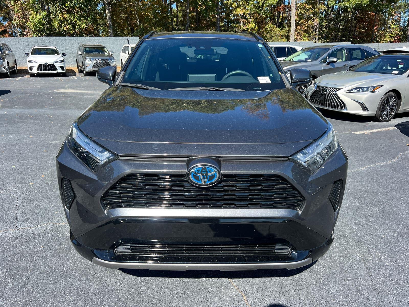 2023 Toyota RAV4 Hybrid SE
