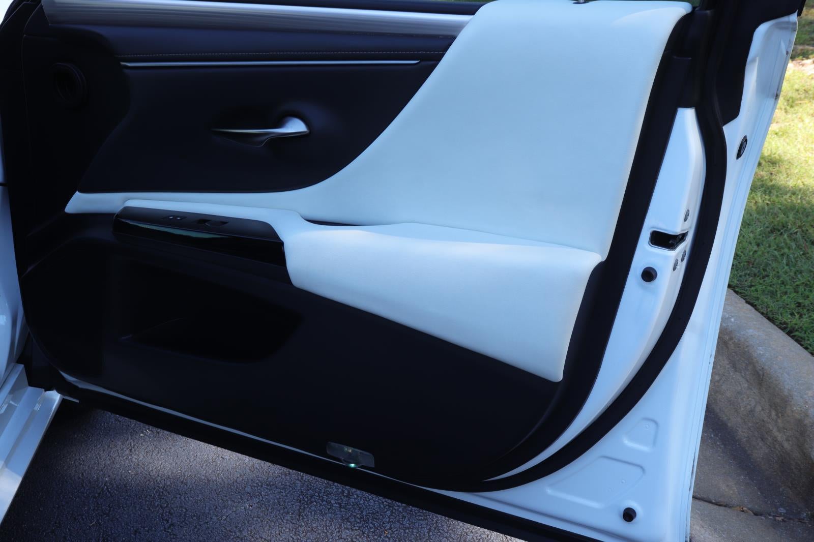 2023 Lexus ES ES 350 F SPORT Handling