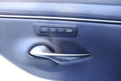 2023 Lexus ES ES 350 F SPORT Handling