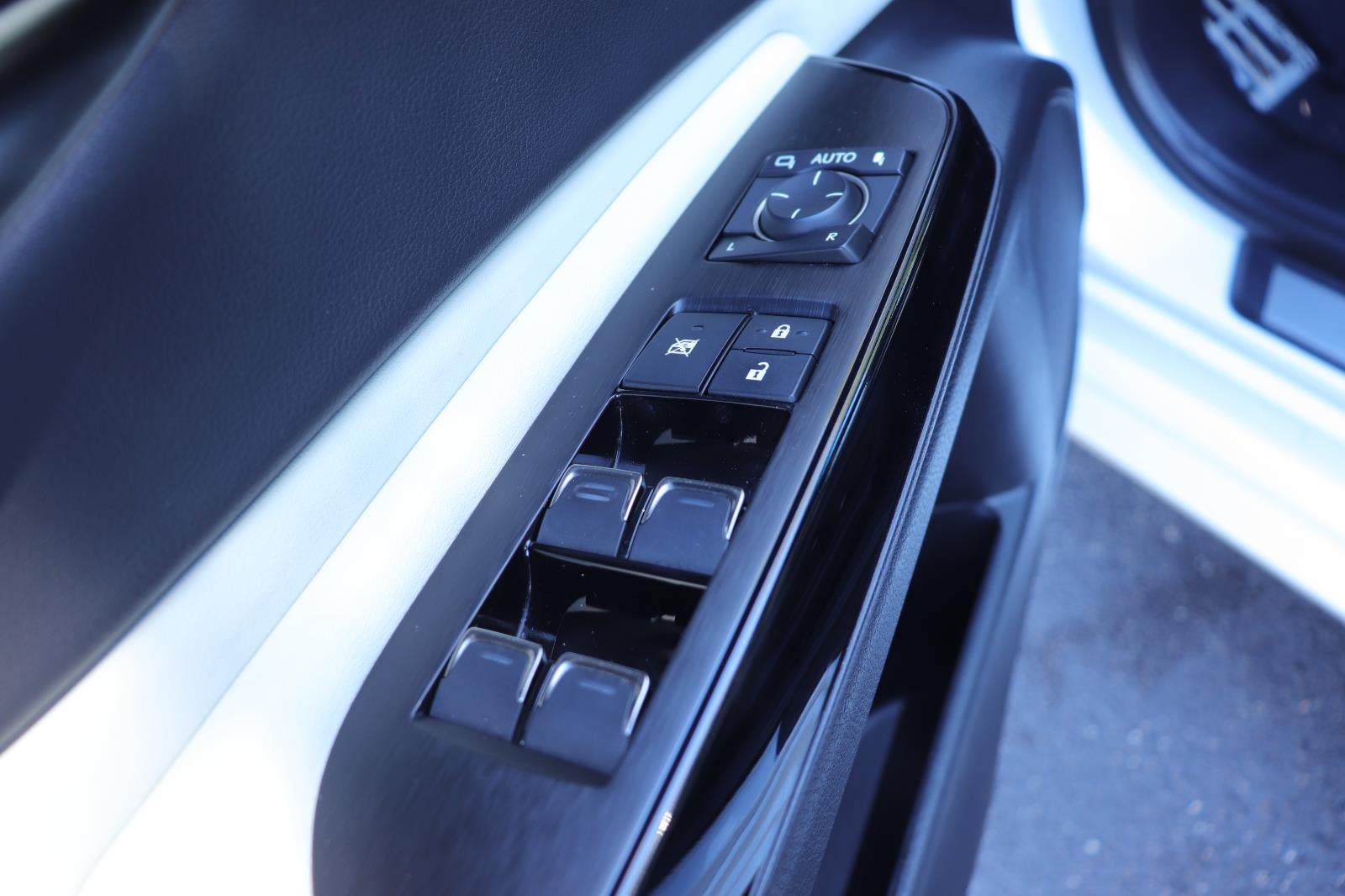 2023 Lexus ES ES 350 F SPORT Handling